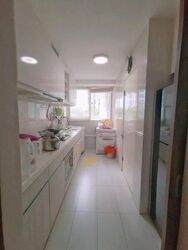 1 Canberra (D27), Condominium #566079321